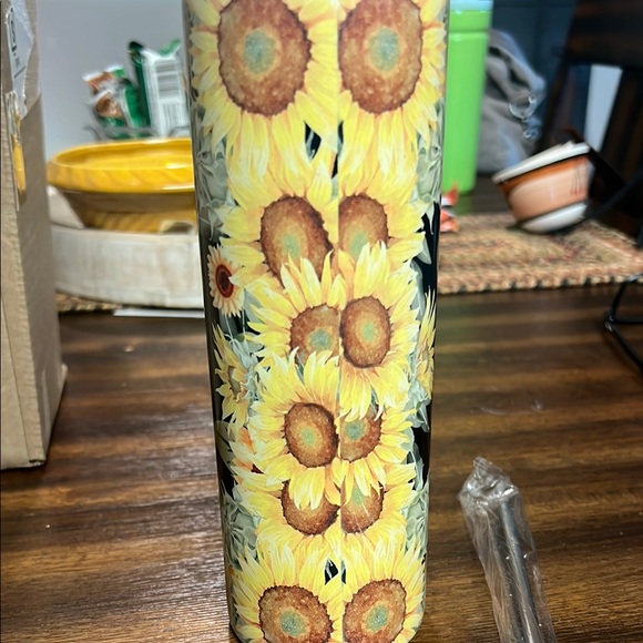 Sunflower Tumbler with Straw - Picture 3 of 6